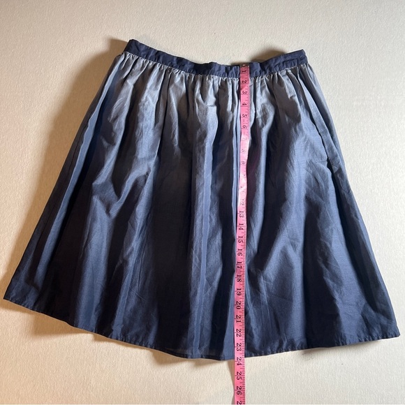 NWT Tommy Hilfiger 100% Cotton Denim Blue Fit and Flare Skirt, Size 10 - Picture 4 of 7